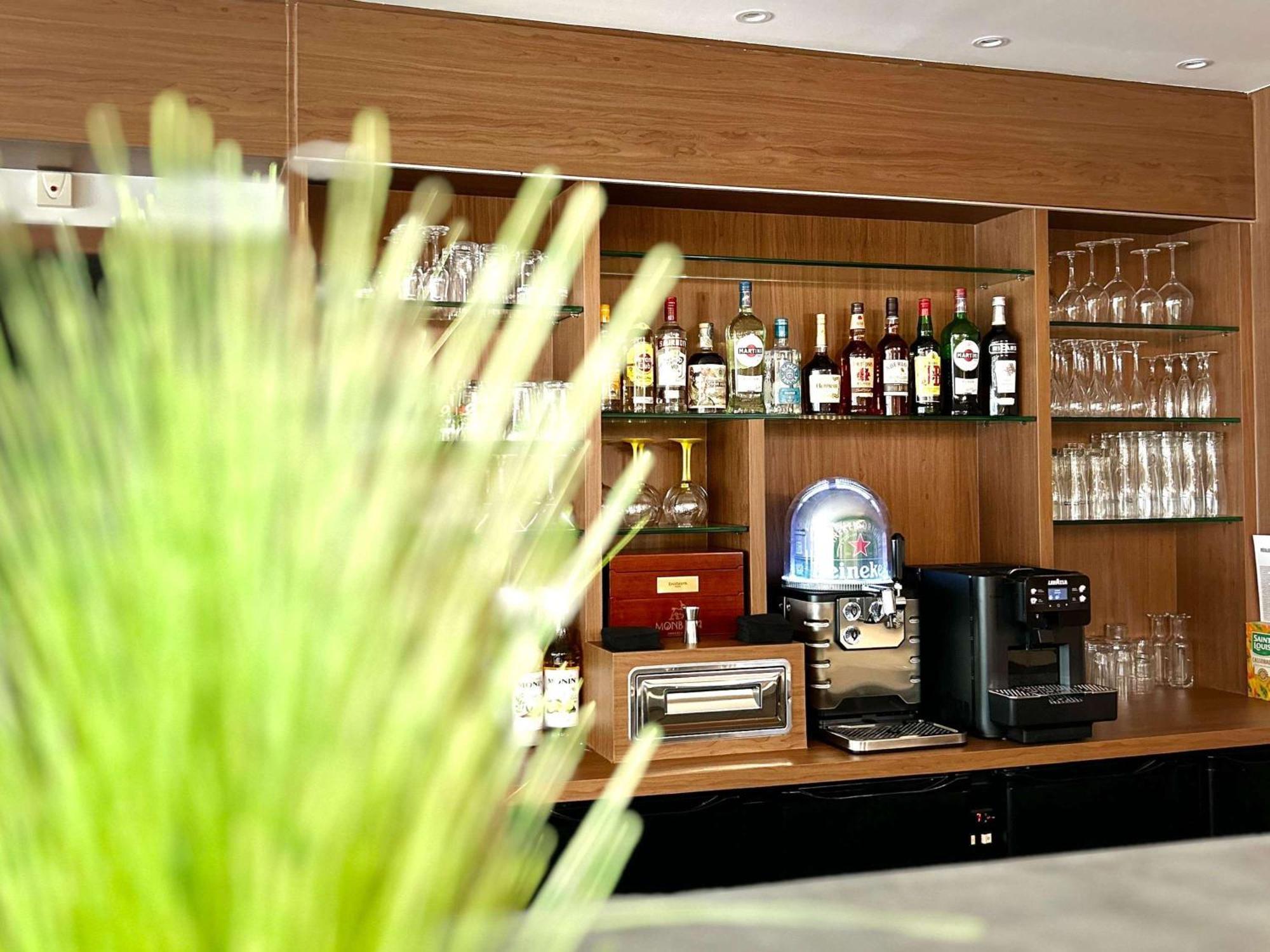 Ibis Styles Quiberon Centre Hotel Exterior foto
