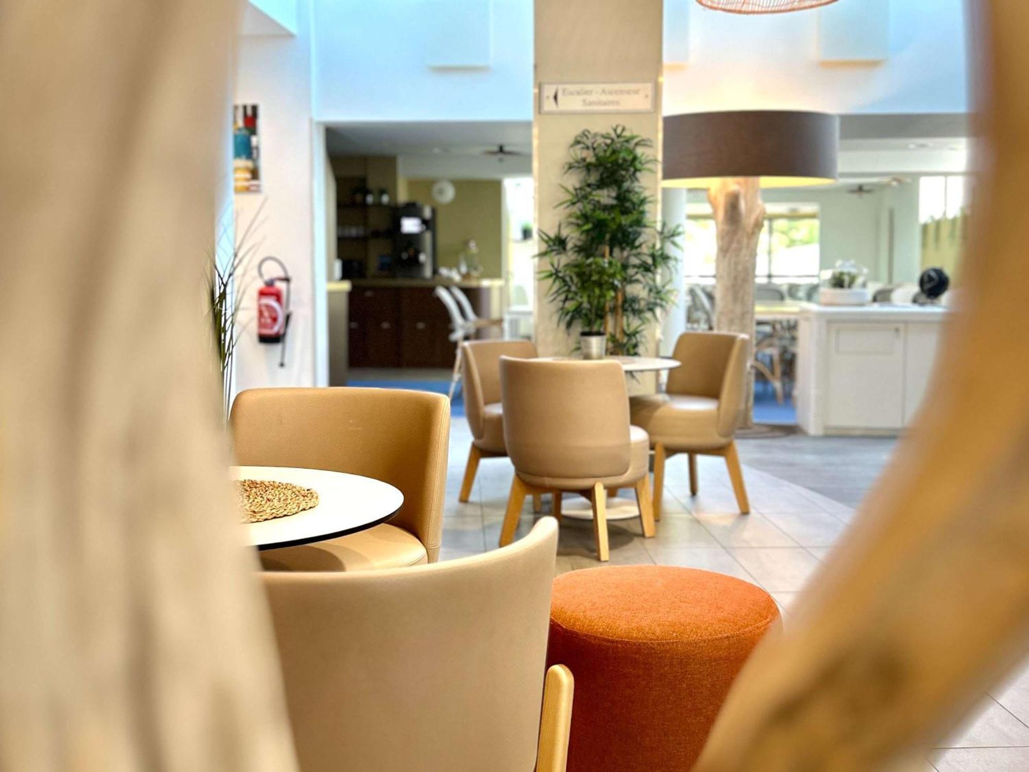 Ibis Styles Quiberon Centre Hotel Exterior foto